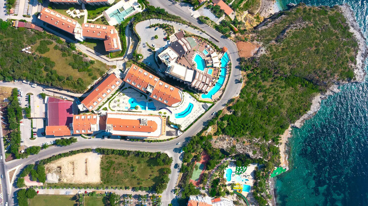 Ramada Hotel & Suites by Wyndham Kusadasi